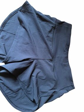 High-Waist Lululemon speed up shorts size 6 in Navy Blue